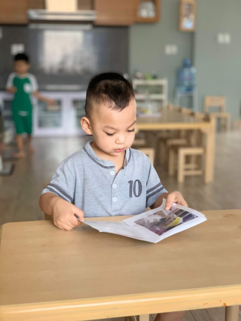 Có nên áp dụng Montessori vào phương pháp dạy toán  cho trẻ mầm non