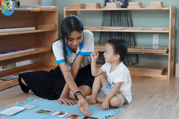 Mạnh dạn, tự tin hơn trong giao tiếp