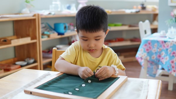 Tầm quan trọng của các hoạt động ngoài trời đối với trẻ mầm non