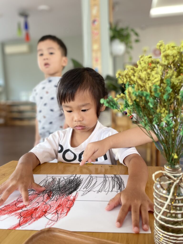 Lợi ích việc dạy vẽ cho trẻ ở lứa mầm non