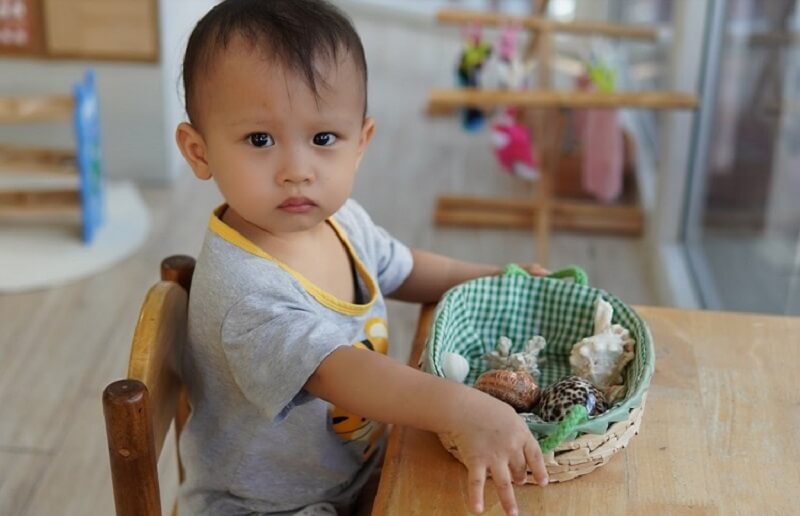 Con nghiêm túc thực hiện, không ỷ vào người khác Con nghiêm túc thực hiện, không ỷ vào người khác